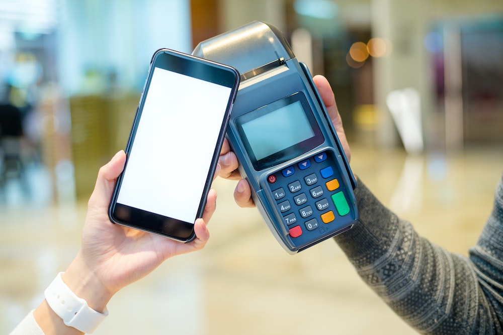 Les avantages juridiques de la facture électronique pour les entreprises du secteur de la blockchain appliquée à la logistique