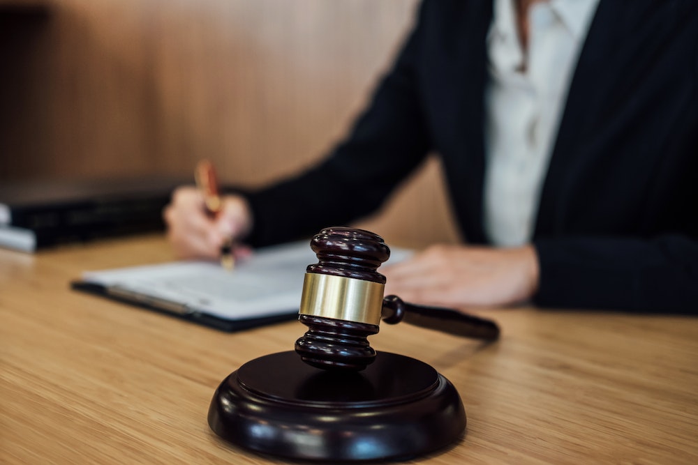 Les avocats et la défense des droits des personnes en détention