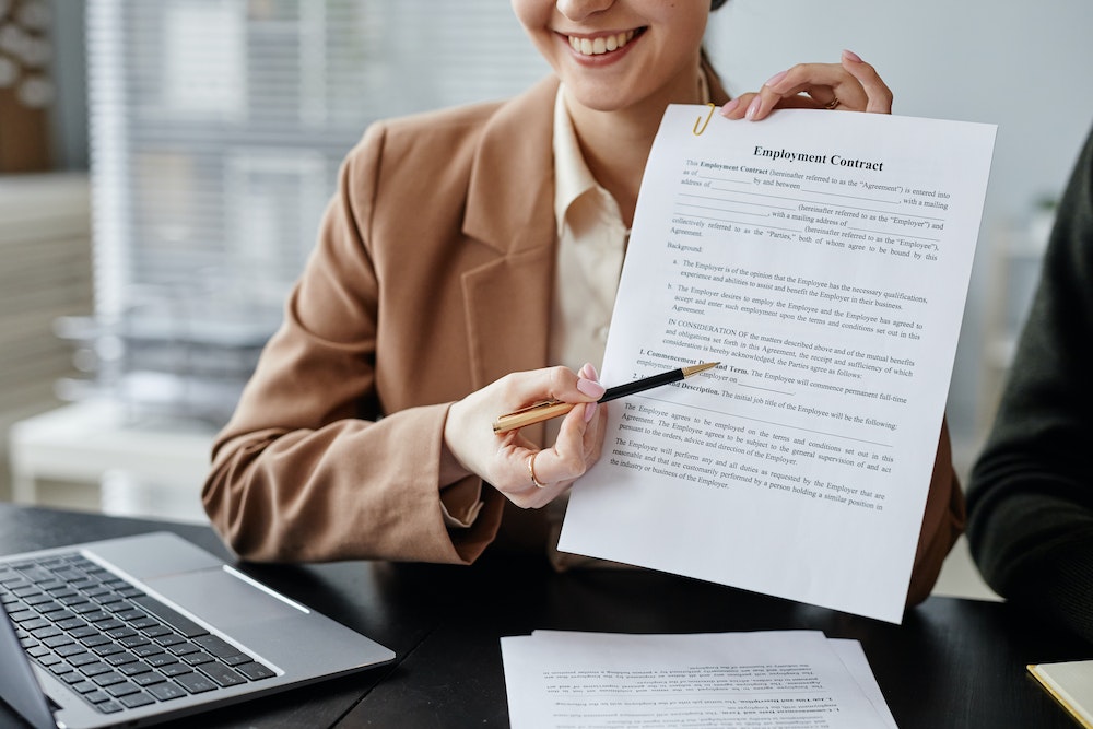 L'impact de la rupture du contrat de travail sur le droit à la protection contre le licenciement pour motif religieux