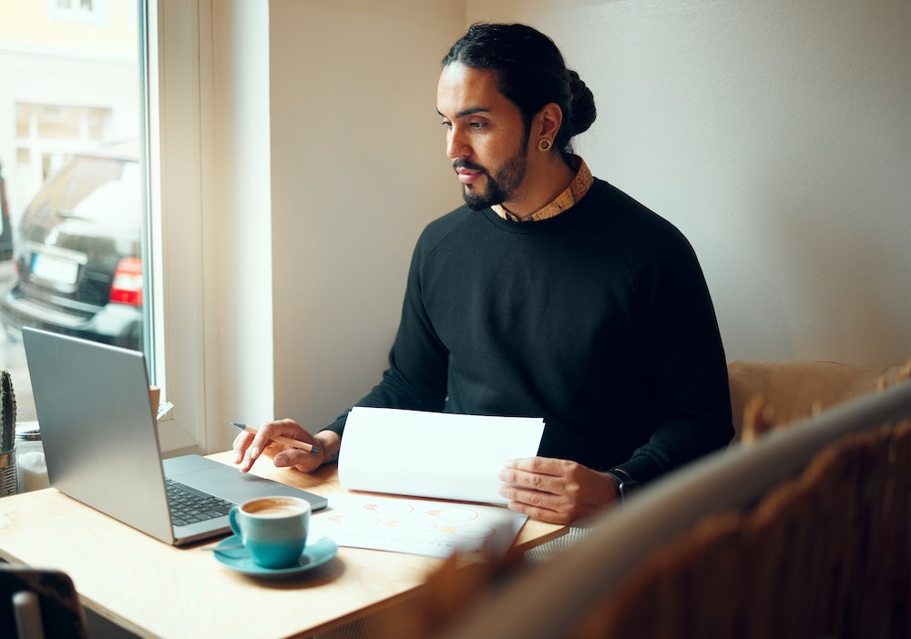 La résiliation d'un contrat d'assurance en cours d'année : Tout ce que vous devez savoir