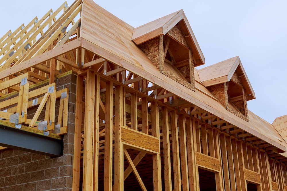 La construction sans permis de construire : un risque juridique et financier à ne pas négliger