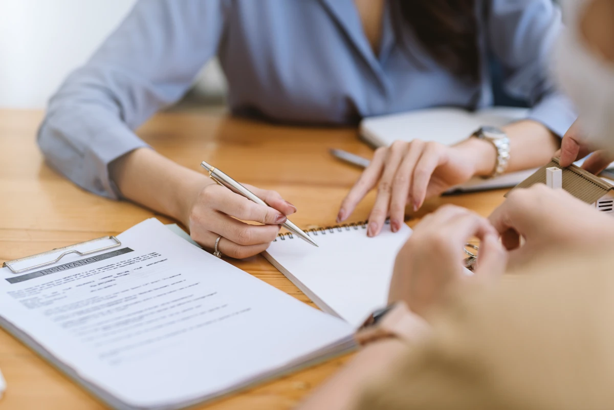 Obligations et responsabilités en matière d'assurance en entreprise : ce qu'il faut savoir