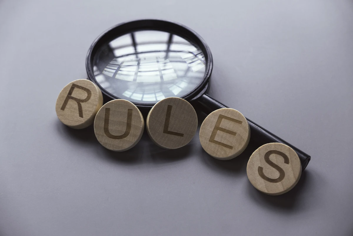 Comment porter plainte contre une curatelle ou une tutelle : guide pratique