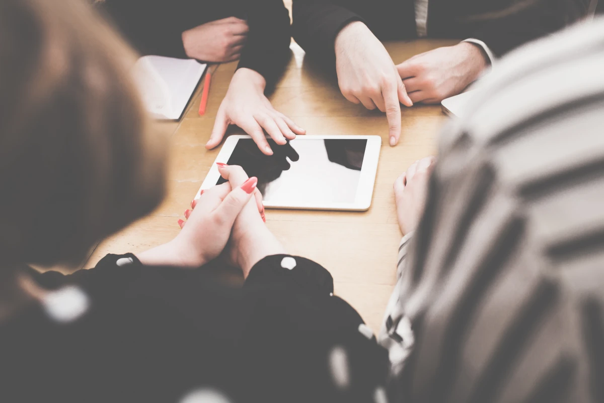 Maîtrisez l'art de la négociation des contrats de location : conseils d'expert pour locataires et propriétaires