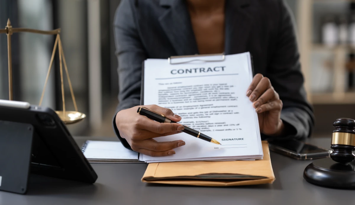Sanctions pour pratiques abusives dans les contrats de fourniture de services